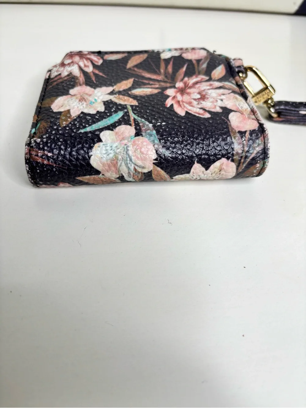 Steve Madden Black Floral Zip Wristlet Wallet with Gold Plaque